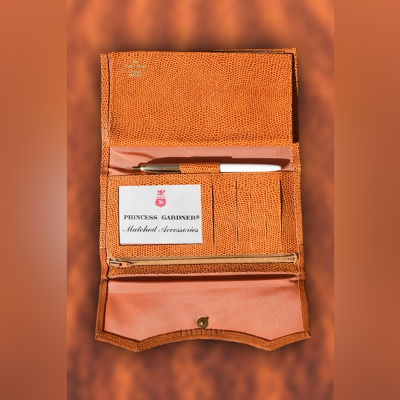 Vintage Princess Gardner Pig Leather Wallet - Picture 4 of 4